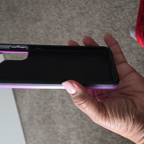 Phone case - Picture 2 of 3